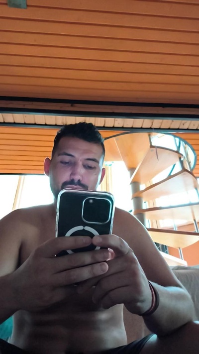 legionarioxxx live from Spain