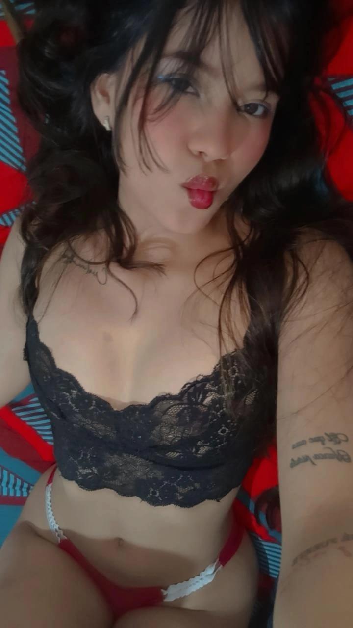 luna_42 live from Colombia