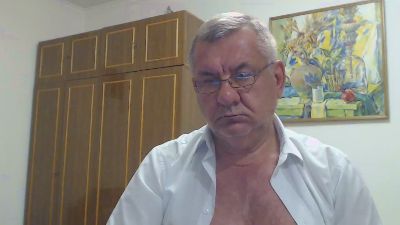 machomale3 live from Ukraine