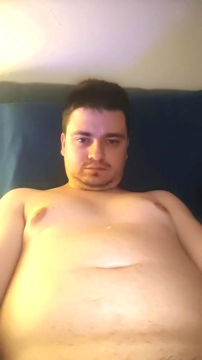 sexyguywhore18 live from Ukraine